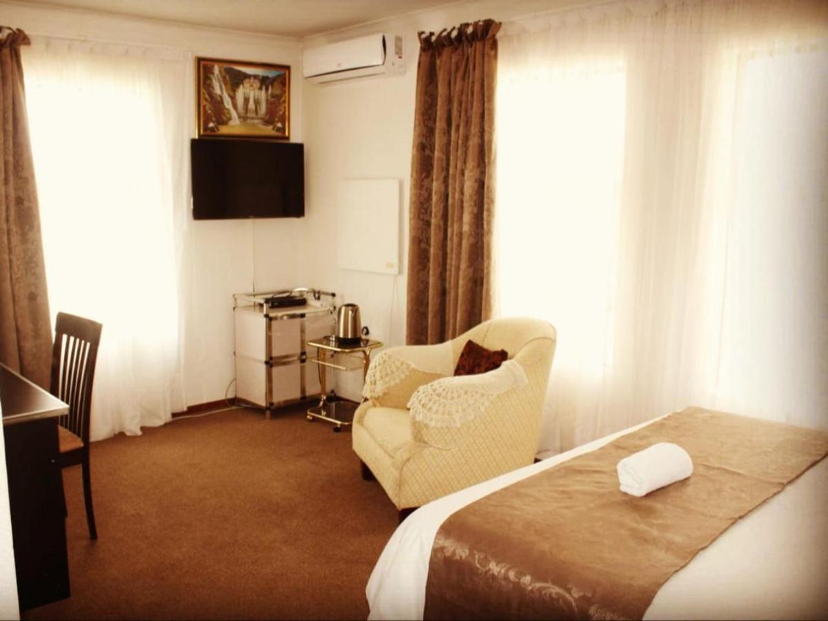 Moshitametsi Guesthouse Kempton Park Extérieur photo
