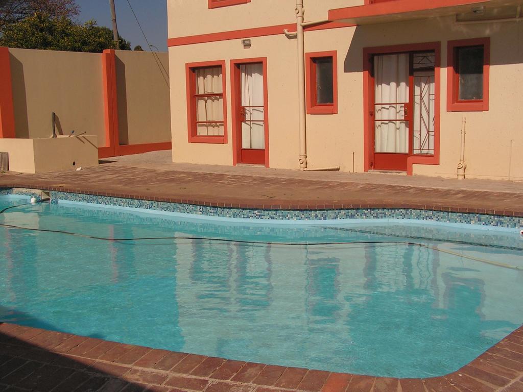 Moshitametsi Guesthouse Kempton Park Extérieur photo