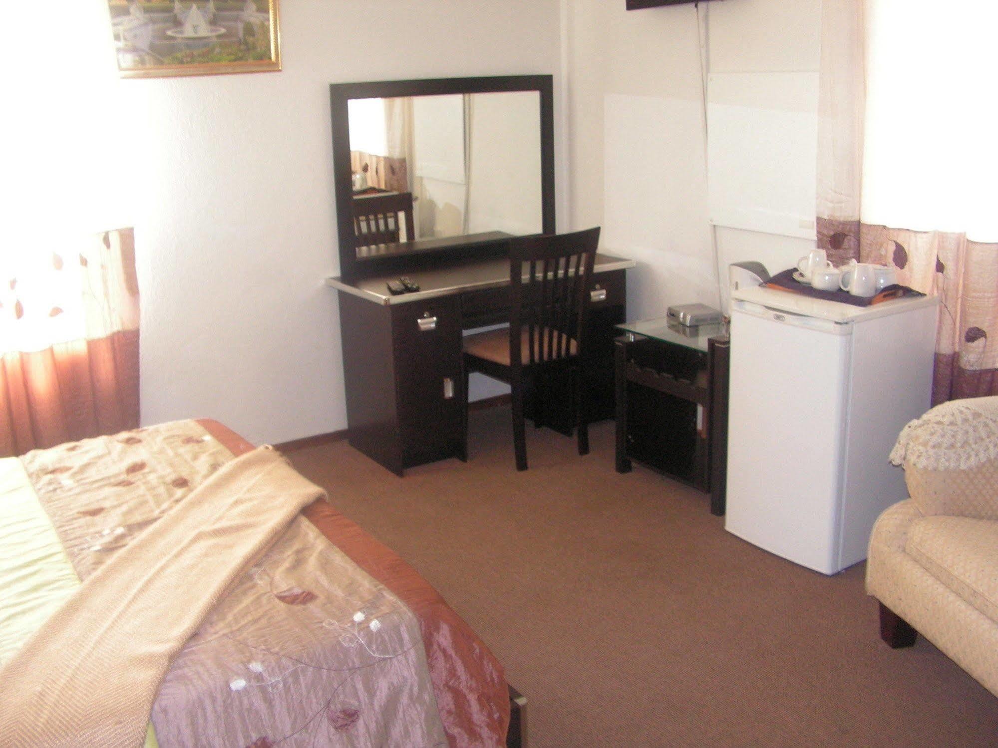 Moshitametsi Guesthouse Kempton Park Extérieur photo