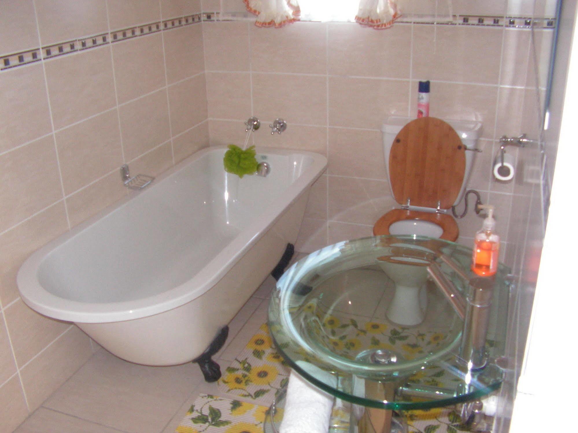 Moshitametsi Guesthouse Kempton Park Extérieur photo